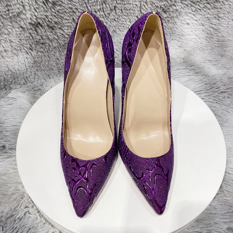 Embossed Crocodile Effect Pointy Toe Stiletto Pumps