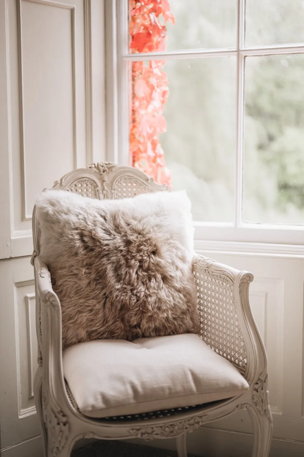 ICELANDIC Sheepskin Cushion (Natural Colours)