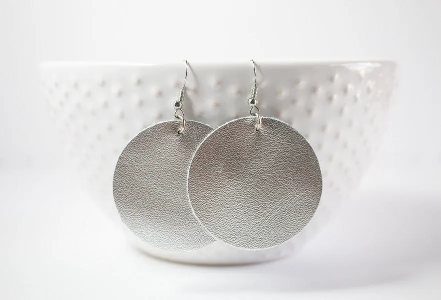 Leather Circle Earrings | 19 Colors