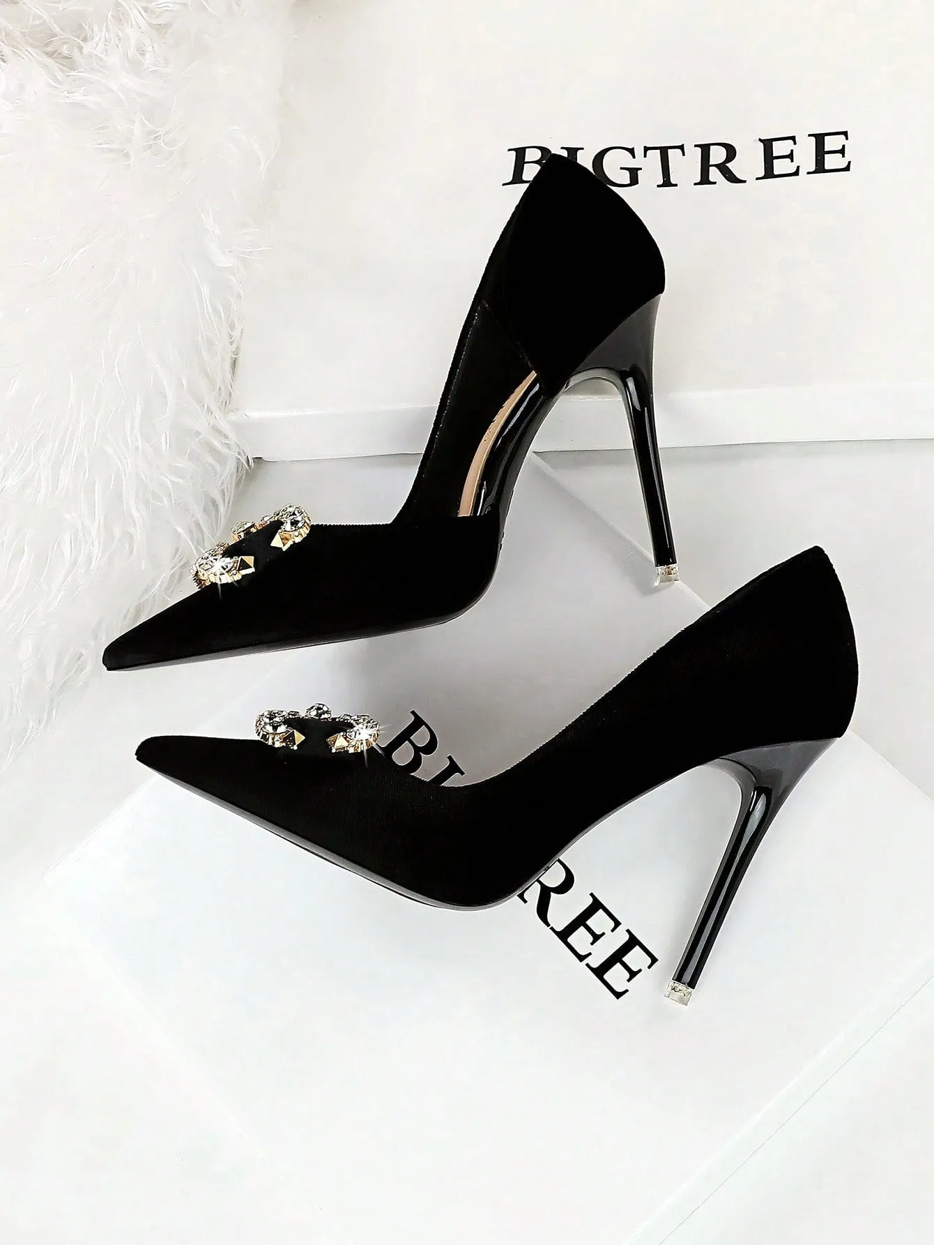 Pointed Toe Velvet Rhinestone Buckle Bow-Knot Pumps